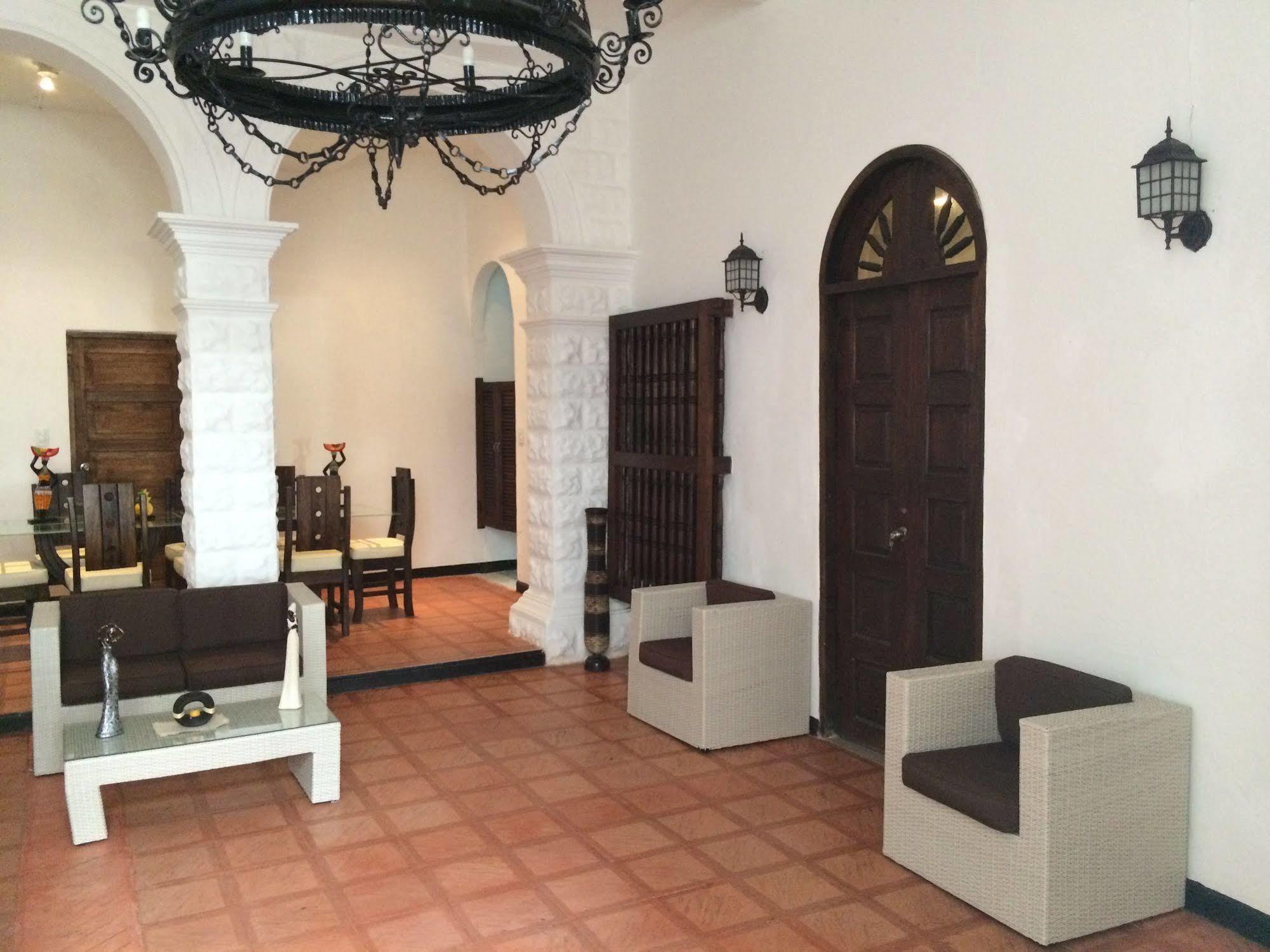Santa Alejandria Hotel Картахена Экстерьер фото