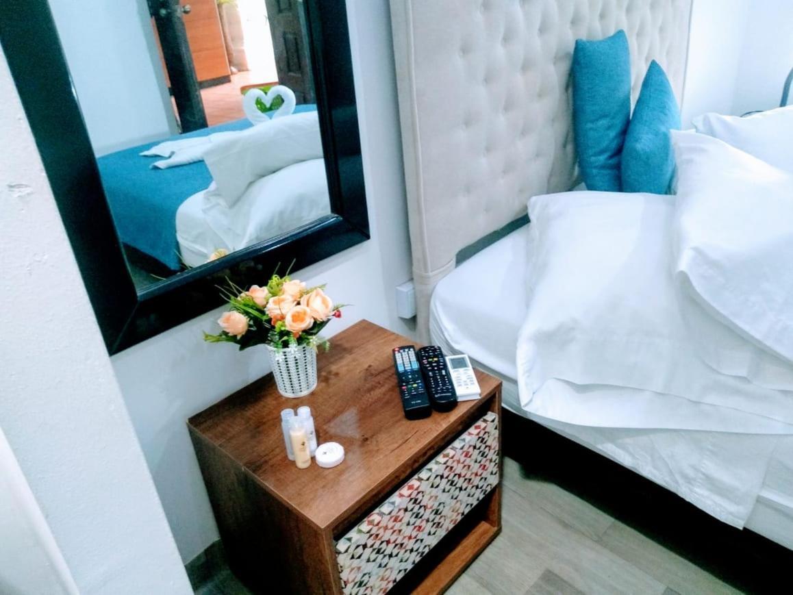 Santa Alejandria Hotel Картахена Экстерьер фото