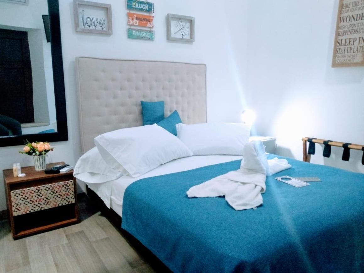 Santa Alejandria Hotel Картахена Экстерьер фото